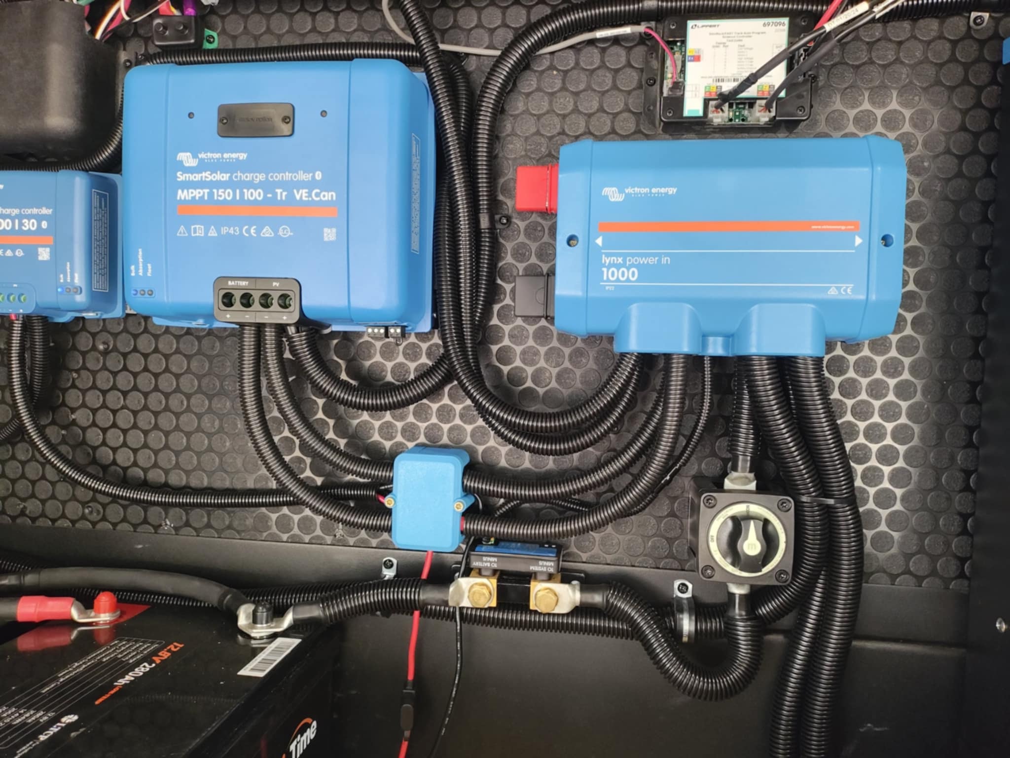 Victron SmartSolar MPPT charge controller and Lynx Power In 1000 installed in the Brinkley Z3400 basement